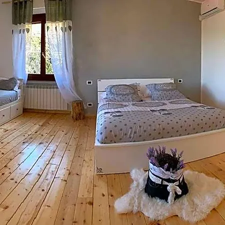 Al Bosco Incantato Bed and Breakfast 4*